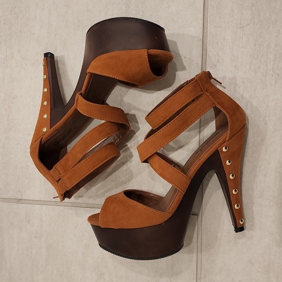 Qupid Strap High heels - Picture 2 of 5